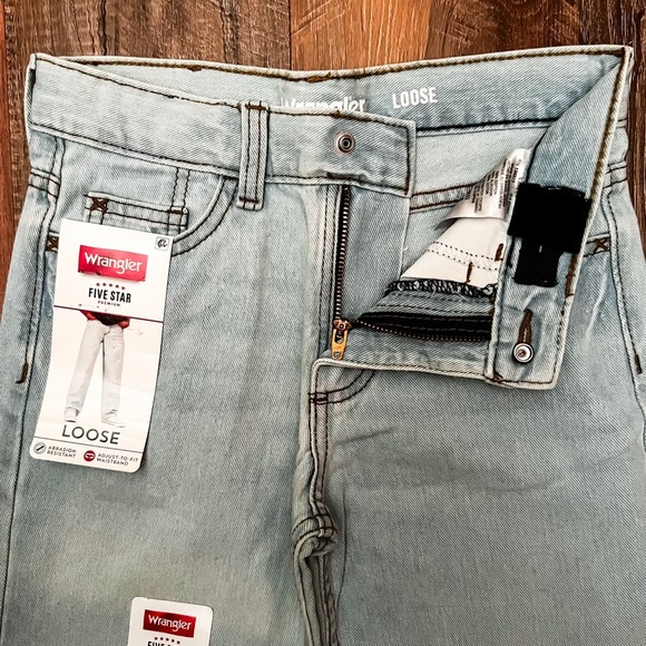 Wrangler Five Star Premium Boys Loose Fit Jeans | 6 R - Picture 3 of 10